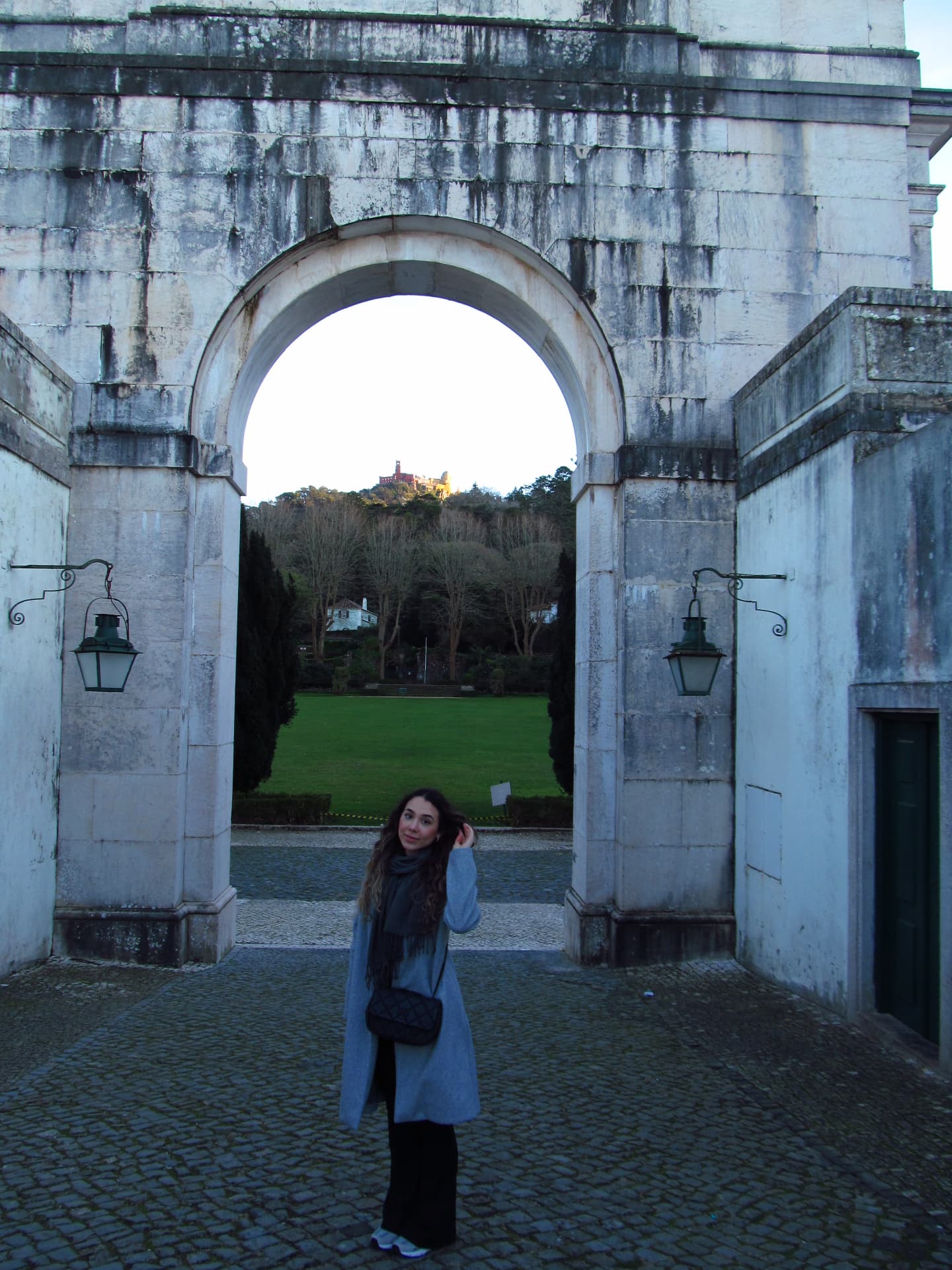 Bruna Pozzebon — off duty